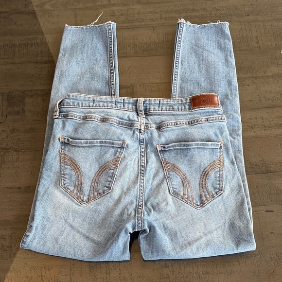 Hollister High Rise Super Skinny Light Blue Denim Jeans. Womens Size 5R W27L26 - Picture 5 of 7